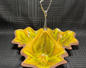 Sequoia Ware California Pottery Yellow Leaf Handled Snack Tray
