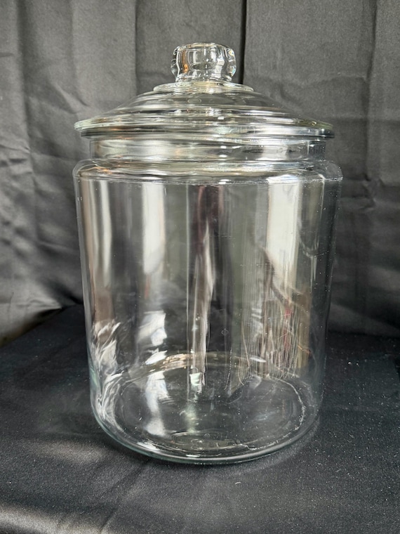 2 Gallon Anchor Hocking Clear Glass Lidded Canister