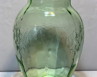 Large Anchor Hocking Cameo Pattern Green Uranium Glass Vase