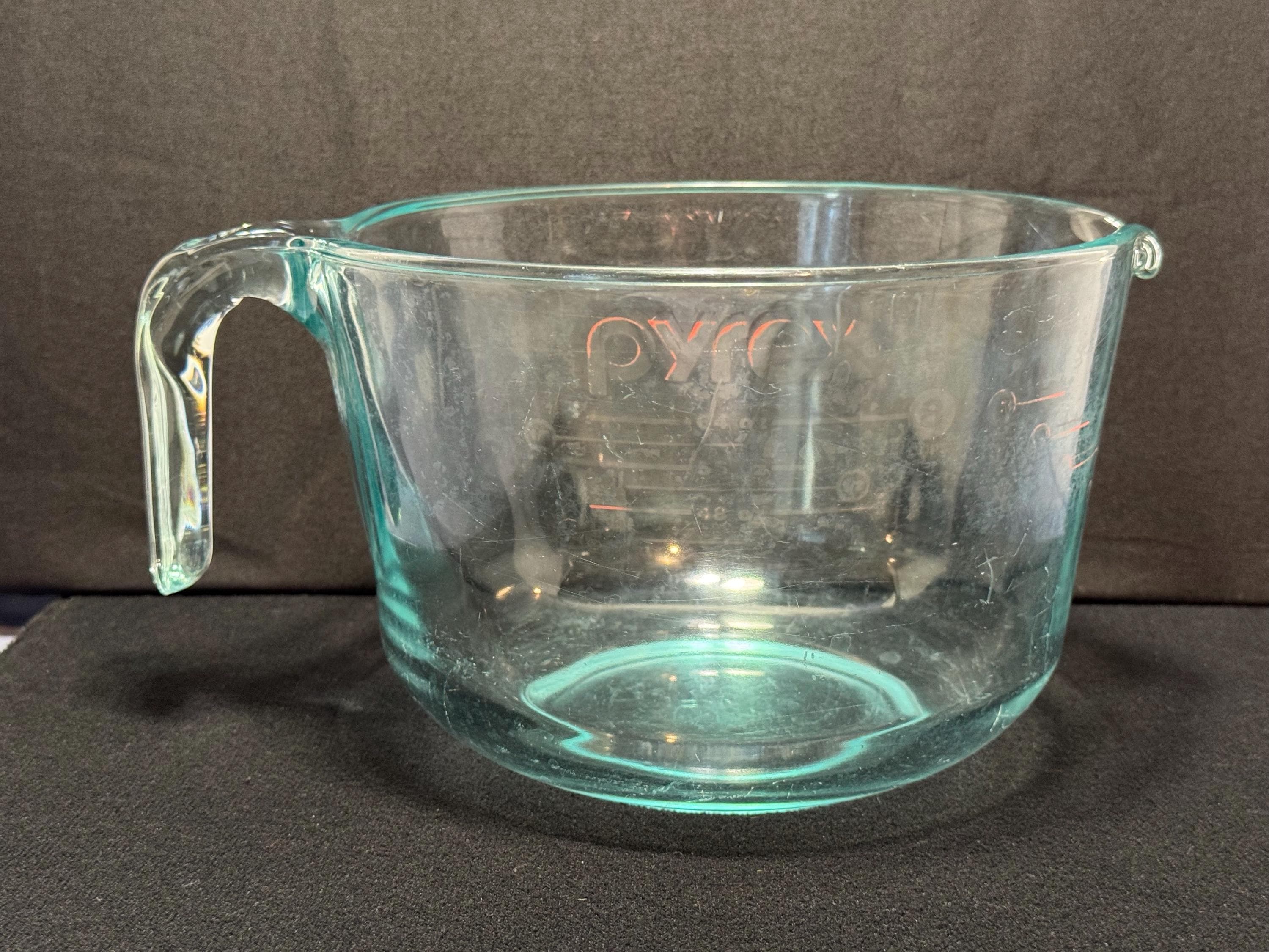 Vintage pyrex measuring cup - Etsy 日本