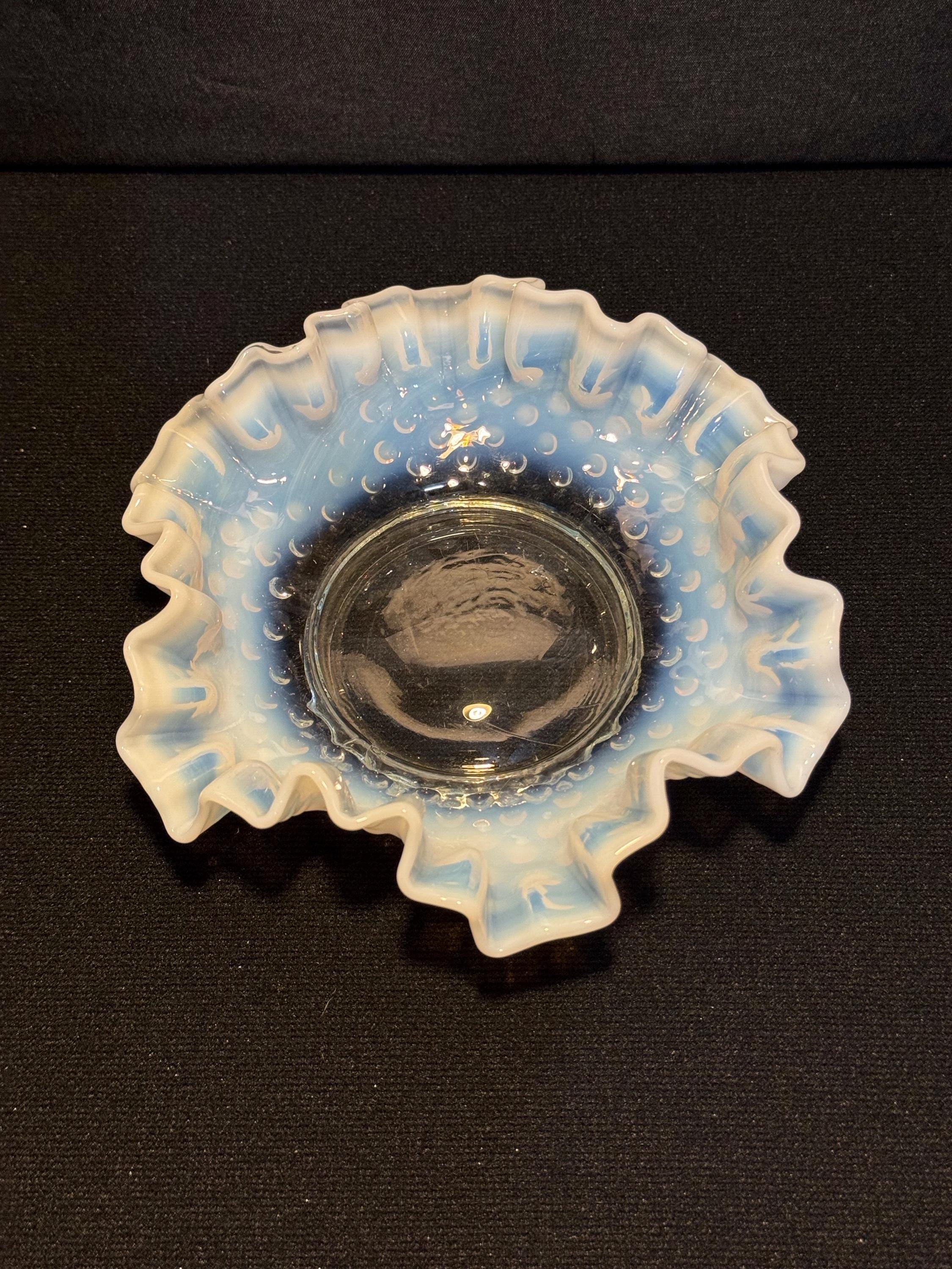 ヴィンテージ フェントン オパールセント ホブネイル ボンボン ガラス