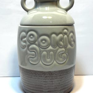 Large McCoy Pottery Two Tone Cookie Jug Cookie Jar