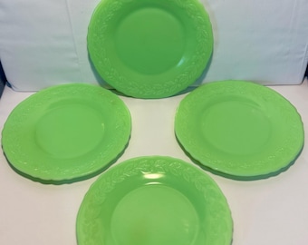 Vintage McKee Green Milk Glass or Jadeite Uranium Glass Plates