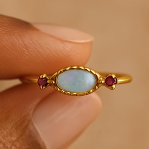 18k Gold Opal Ring, Dainty Crystal Birthstone Ring, Minimalist Promise Ring, Silver Opal Jewelry, Gift for Wife, Gift for Girlfriend
