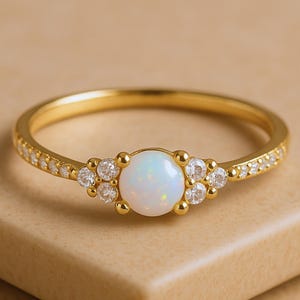 18K Gold Opal Diamond Ring, Natural Opal Gemstone Ring, Minimalist Bridal Jewelry,  Statement Weeding Ring, Bridesmaids Gift for Her