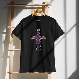 Cross Design II T-Shirt von Freaks with Standards