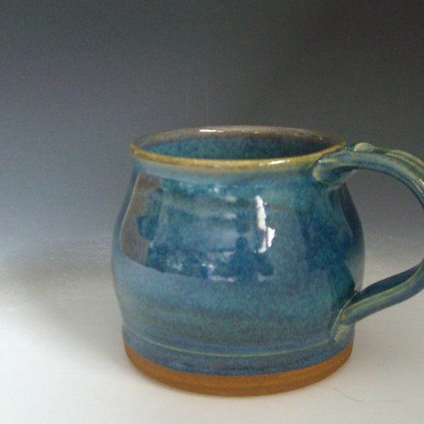 Hand thrown stoneware pottery travelers mug   (TM-15)