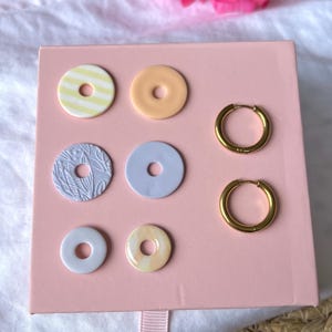 Pastel Lovers Box - Verwisselbare en omkeerbare Tina ronde kwast oorringen - 2 in 1