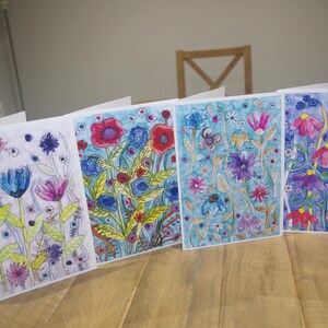 Set di 4 biglietti d'auguri con fiori / Biglietto floreale / Biglietto con tecnica mista / Interno vuoto / Biglietto di compleanno / Biglietto per la festa della mamma / Biglietto artistico / Biglietto illustrato /