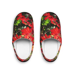 Red Floral Pattern Slippers | Indoor Cozy House Shoes