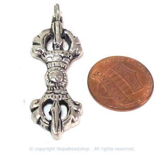 Tibetan pendant - 1 Tibetan antiqued silver finish vajra dorje pendant from Nepal - CP044B