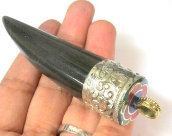 1 Pendant - Long tibetan silver capped tribal design buffalo horn pendant  - PM532