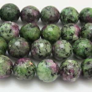 10 BEADS - Round faceted Ruby zoisite beads 10 mm size - GM308