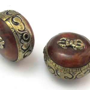 1 BEAD - Reversible Large size Tibetan Silver band copal Resin Dorje vajra pendant bead - BD616B