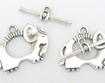 2 clasp sets - Silver tone elephant toggle clasp - BD572