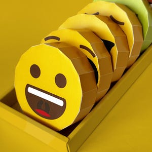 Emoji Papercraft Models, DIY Polygon Desk Decoration, Printable Emoticon Models, Digital Download image 4