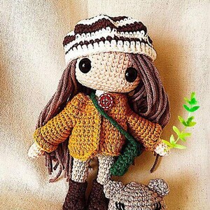 Autumn-Crochet-Doll-Amigurumi-Pattern