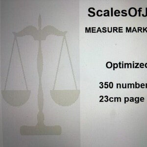 Op de afbeelding: Een afbeelding met een silhouet van de weegschaal van de gerechtigheid en de tekst ScalesOfJustice, MEASURE MARK CUT FOLD, Optimized for: 350 numbered pages, 23cm page height. Het ontwerp bevat zwarte tekst en een lichtgrijs weegschaalicoon.