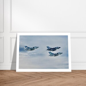Impressionante poster artistico commemorativo del sorvolo del Tornado GR4 per gli appassionati di aviazione militare