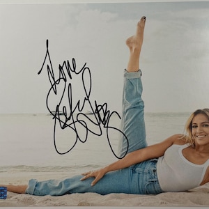 Jennifer Lopez Signed - Etsy