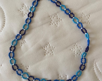Handmade Beaded Necklace – Ocean Blue Twist Design | Unique Seed Bead Jewelry