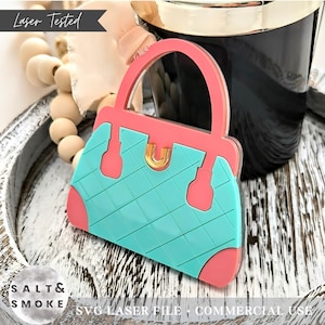 Luxus gesteppte Handtasche SVG - Laser geschnitten Datei für Designer Stil Geldbörse Taschenanhänger Benutzerdefinierter Name personalisierte Korbanhänger SVG Bachelorette Bevorzugungen