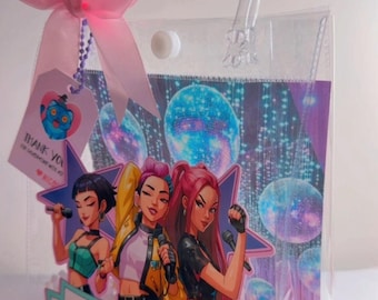 12 Sacs En Papier + 12 étiquettes Pour Fête D'enfants - Décoration Anniversaire, Bonbons, Goodies - Motif Demons Hunters (aléatoire) - 11