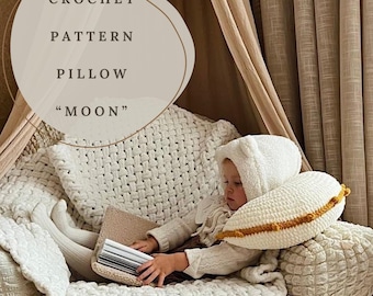 Crochet Pattern for a Moon Pillow, PDF File Amigurumi Plushie Pillow Pattern, Home Decor, Aesthetic Nursery Decor, Gift Idea for Baby