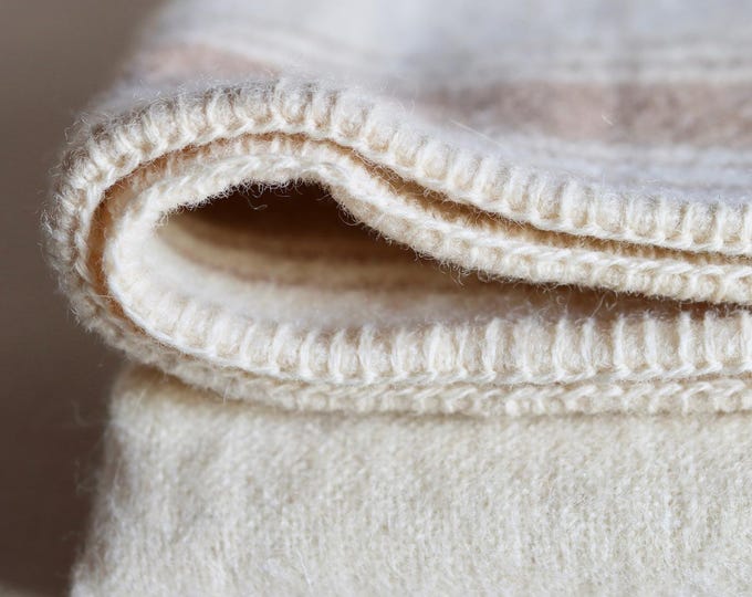 Early's of Whitney All Wool Blanket