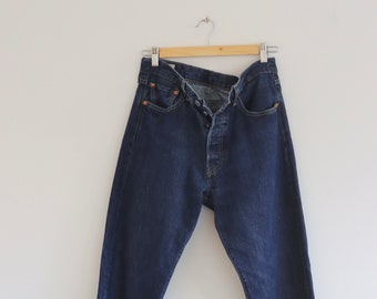 LEVI 501 Blue Straight Leg Button Fly Jeans W32 L30