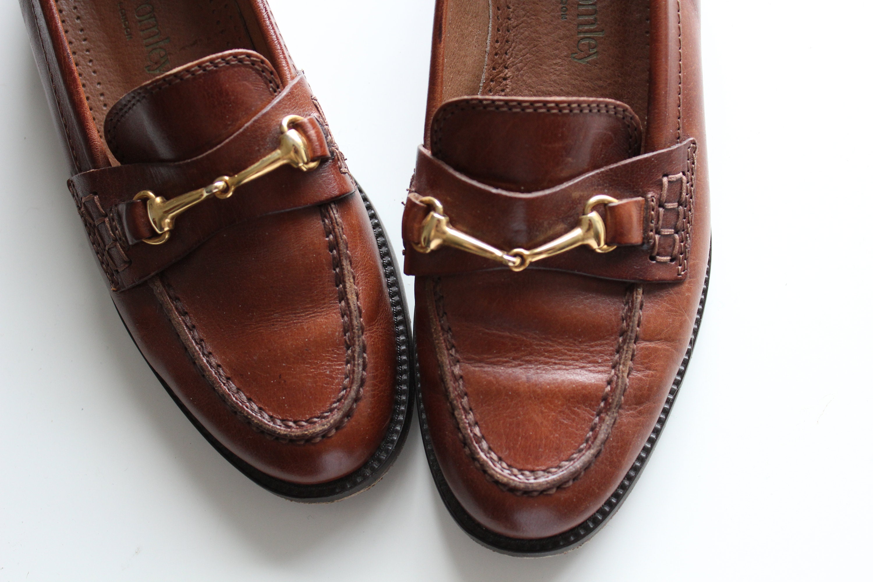 russell and bromley faulty shoes