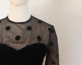 Sabine Lang | Schwarzes Samtkleid aus den 80ern
