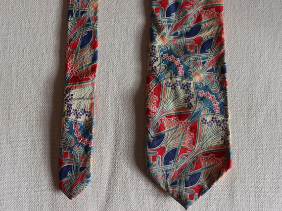 Liberty Tana Lawn cotton neck tie  with the Ianthe Art Nouveau print