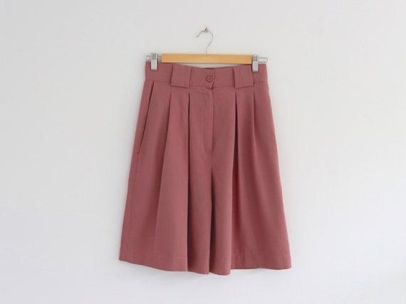 Vintage 90s High Waisted Pleated Bermuda Shorts