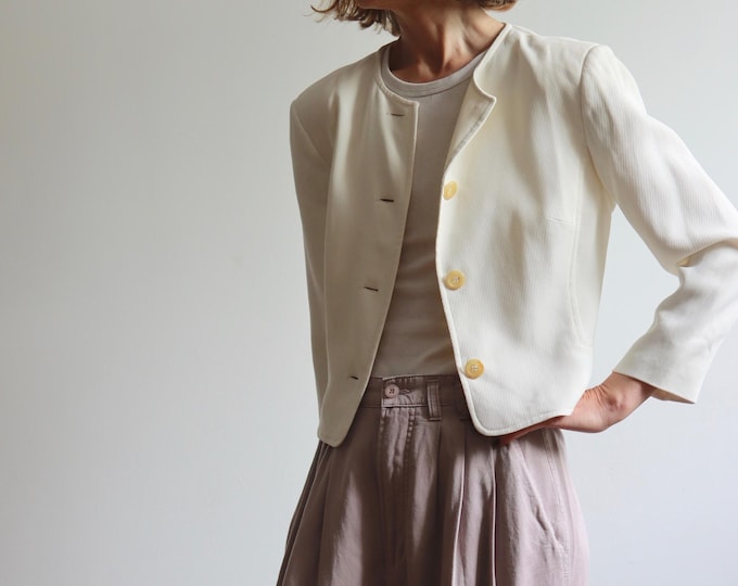NICOLE FARHI | Cream Short Collarless Jacket
