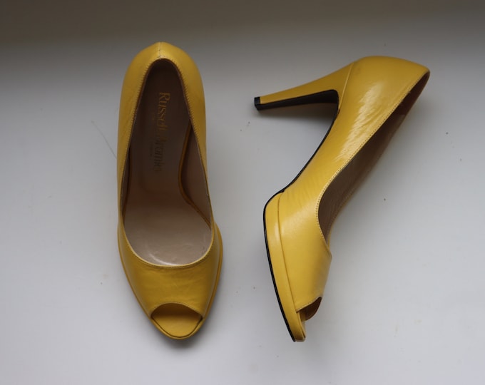 RUSSELL & BROMLEY | Yellow Peeptoe Leather Heels