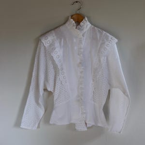 Mondi 1980s Broderie Anglaise Victoriana Ruffle batwing Blouse