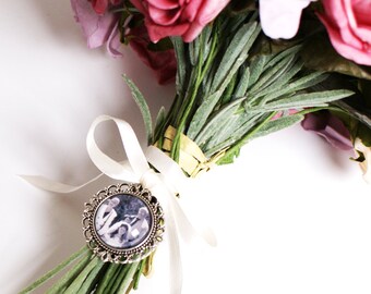 Photo Charm, Bouquet Charm, Wedding Bouquet Photo Charm, Memorial Photo Charm, Photo Frame Charm, Round Photo Charm, Bouquet Photo Jewelry