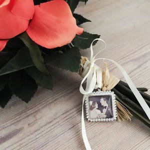 Bouquet Photo Square Charm, regalo de la foto del ramo de boda, encanto de la foto del monumento de Rhinestone, encanto de la foto de Rhinestone, joyería de la foto del ramo