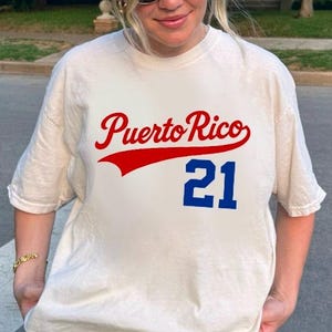 Puerto Rico 21 T-Shirt, Retro Baseball Style Tee, Unisex Sports Shirt, Puerto Rican Heritage Gift, Vintage PR Shirt for Fans & Travel
