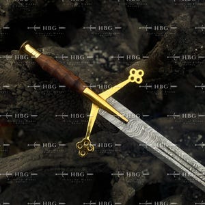 Hand-Forged Dark Souls Claymore Sword – Scottish Highland Damascus Steel Replica | Black Medieval Sword | Unique Christmas Gift for Him
