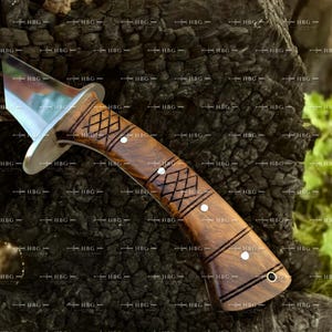 Hand-Forged Egyptian Khopesh Sword – Fully Engraved Blade with Rosewood Handle With Sheath – Ancient Warrior Sword & Unique Gift