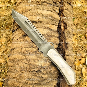 Handmade Resident Evil Knife – Albert Wesker STARS Edition Full Tang Tactical Blade with Leather Sheath | Collectible Gift for Him & Fans