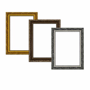 Könnte beinhalten: Drei verzierte Bilderrahmen in Gold, Braun und Silber. Jeder Rahmen hat eine rechteckige Öffnung und einen detaillierten, strukturierten Rand. Die Rahmen sind in einer gestaffelten Anordnung vor einem weißen Hintergrund angeordnet.