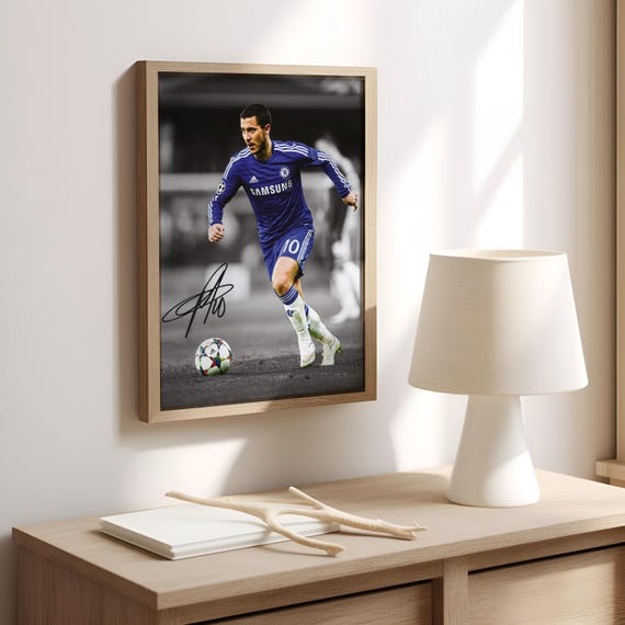 エデン・アザールのサイン入りサッカーポスター、デジタルダウンロード