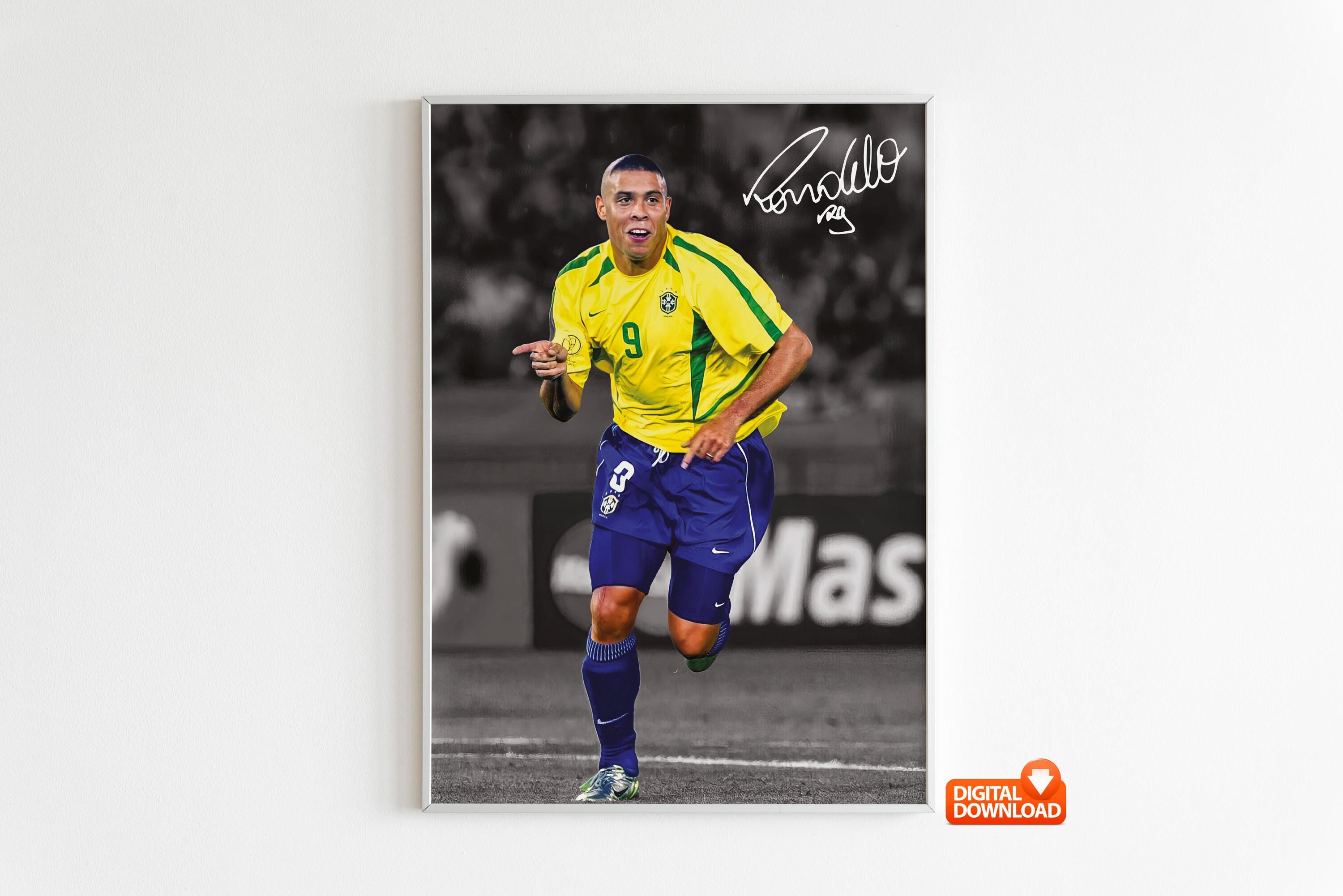 ロナウド サイン入りフォト ブラジル代表 #9 証明書あり ロナウド サイン入りフォト ブラジル代表 #9 証明書あり