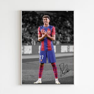 Lamine Yamal Poster Signed Football Poster, Wall Art, Home Decor, Sports Poster, Sports, Digital Download