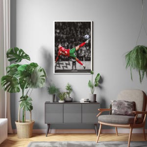 Cristiano Ronaldo Poster, Iconic Bicycle Kick, Soccer Legend Signed Football Poster,CR7, Digital Download image 3