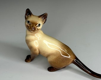 Mini Siamese Cat Figurine Porcelain - Vintage Hagen Renaker Animal