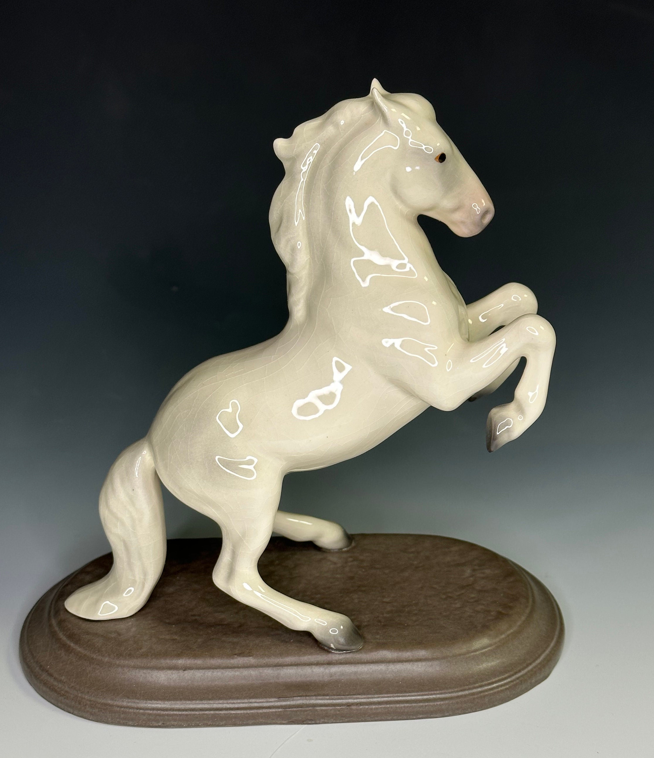 エルンスト・ヴァーリス ポーセリン・ワークス アールヌーボー 乙女の像 置物 エルンスト・ヴァーリス ポーセリン・ワークス アールヌーボー 乙女の